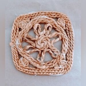 Vintage Hand Crafted Beige Woven Rafia Coaster